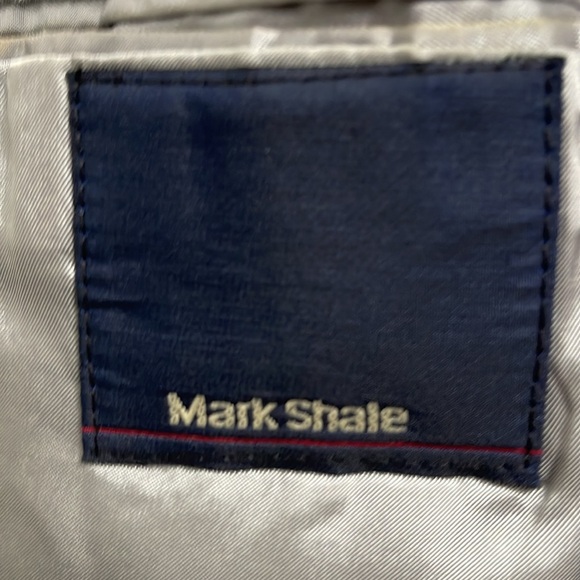 "Vintage Elegance: Custom Mark Sale Linen Blazer โ Pristine Condition!" - Picture 4 of 4